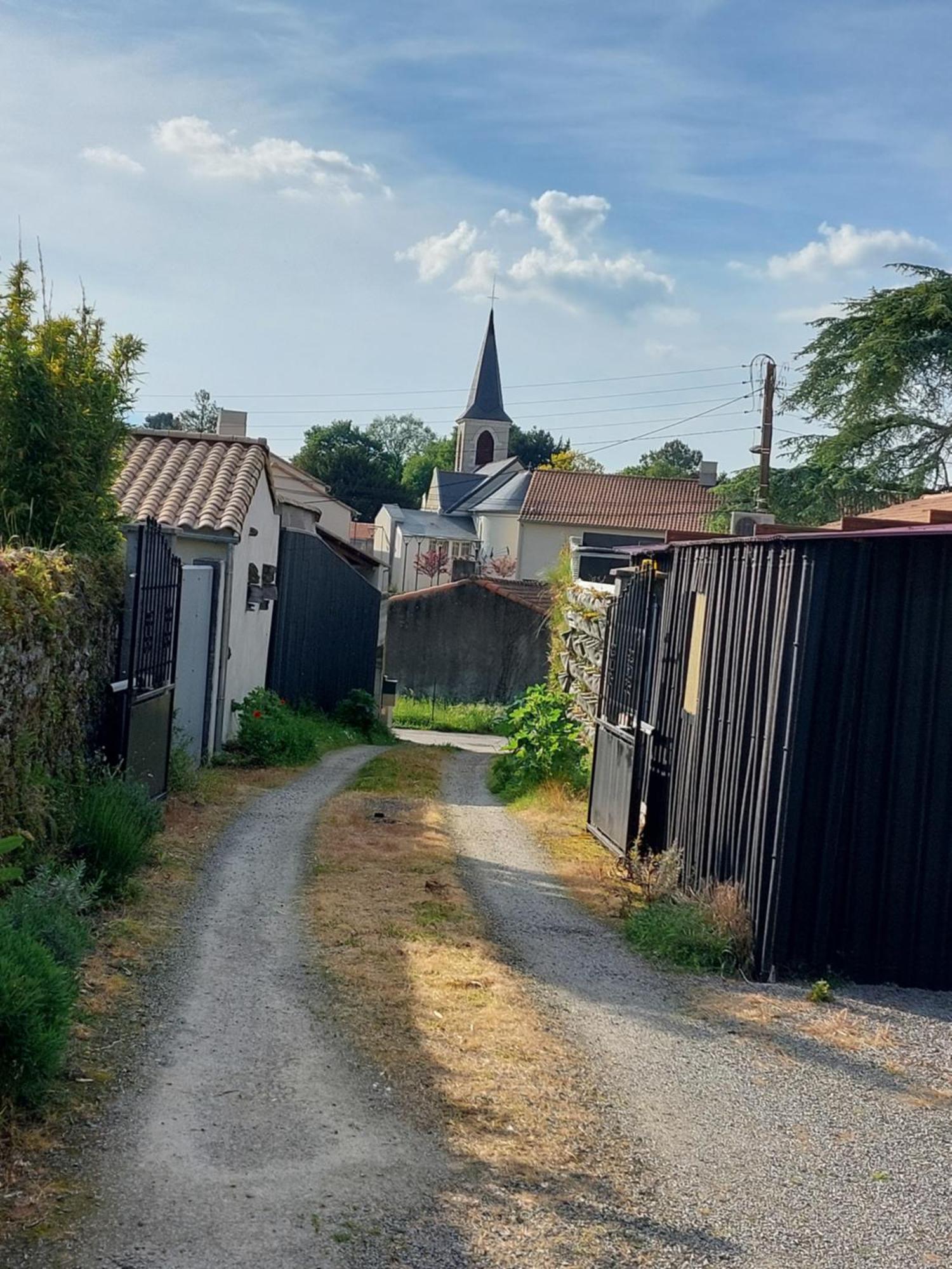 Saint-Léger-les-Vignes Virginie & Yannヴィラ エクステリア 写真